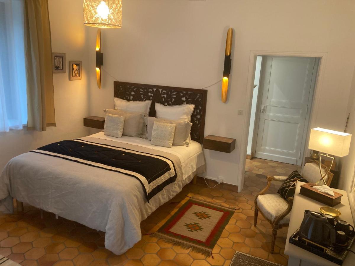 Chambre D'Hotes Les Roches Corme-Royal Extérieur photo